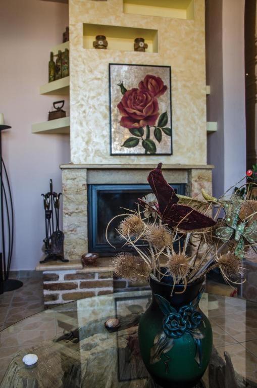 Menecrates Rustic - San Matteo Apartment Ágios Matthaíos Екстериор снимка