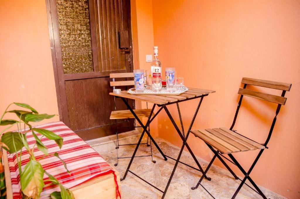 Menecrates Rustic - San Matteo Apartment Ágios Matthaíos Екстериор снимка