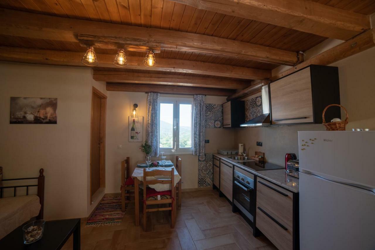 Menecrates Rustic - San Matteo Apartment Ágios Matthaíos Екстериор снимка