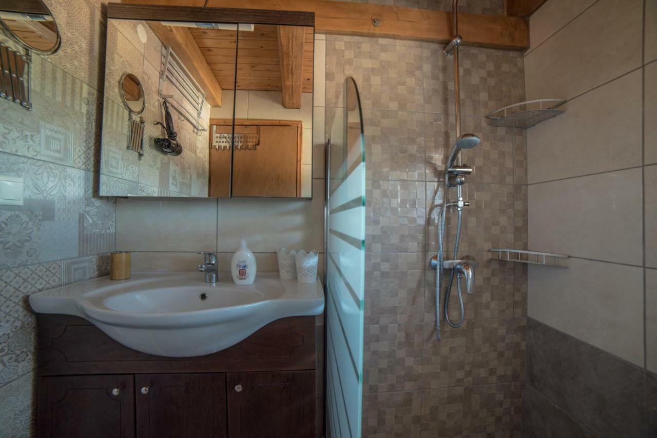 Menecrates Rustic - San Matteo Apartment Ágios Matthaíos Екстериор снимка
